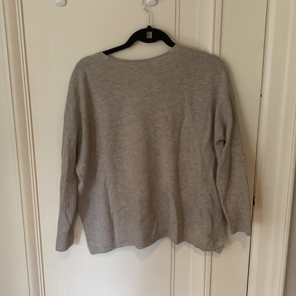 Babaton | Aritzia Grey V-Neck Sweater - Picture 6 of 11